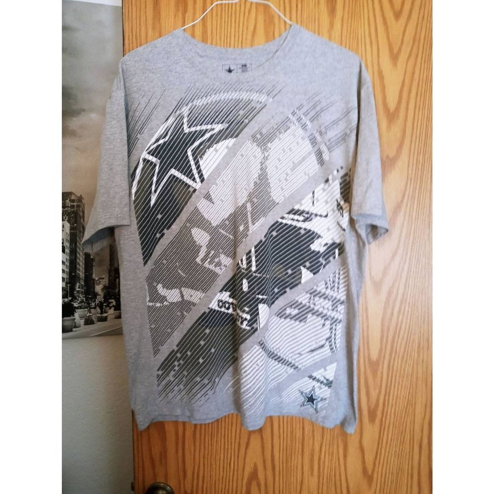 Dallas Cowboys Team Apparel Cowboys large Helmet Shred print T Shirt XL